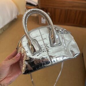 SILVER CHROME CROSSBODY BAG